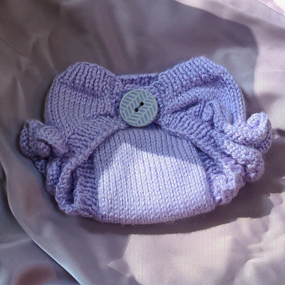 Hand knit diaper cover